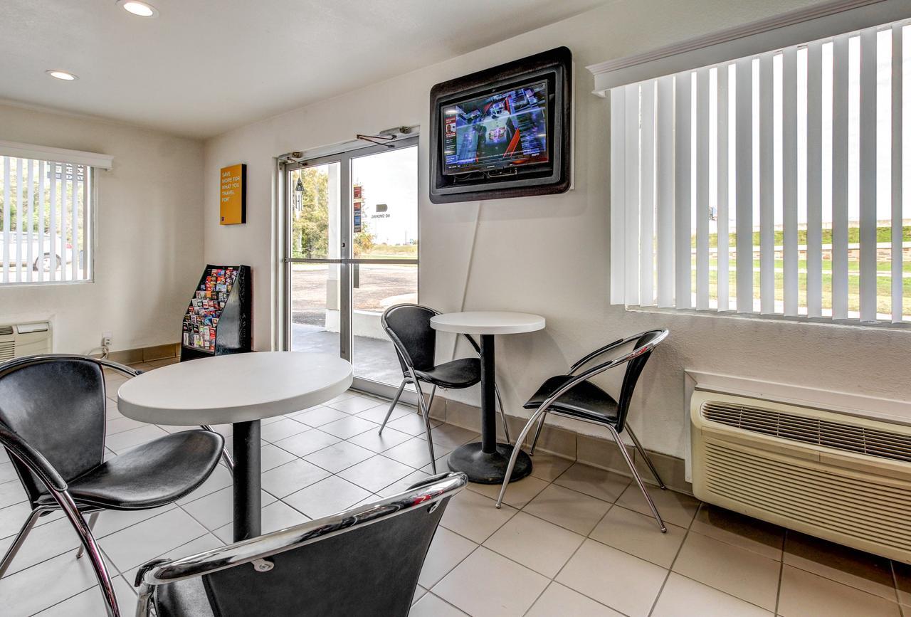 Motel 6 Waco - Lacy Lakeview Bellmead Екстериор снимка