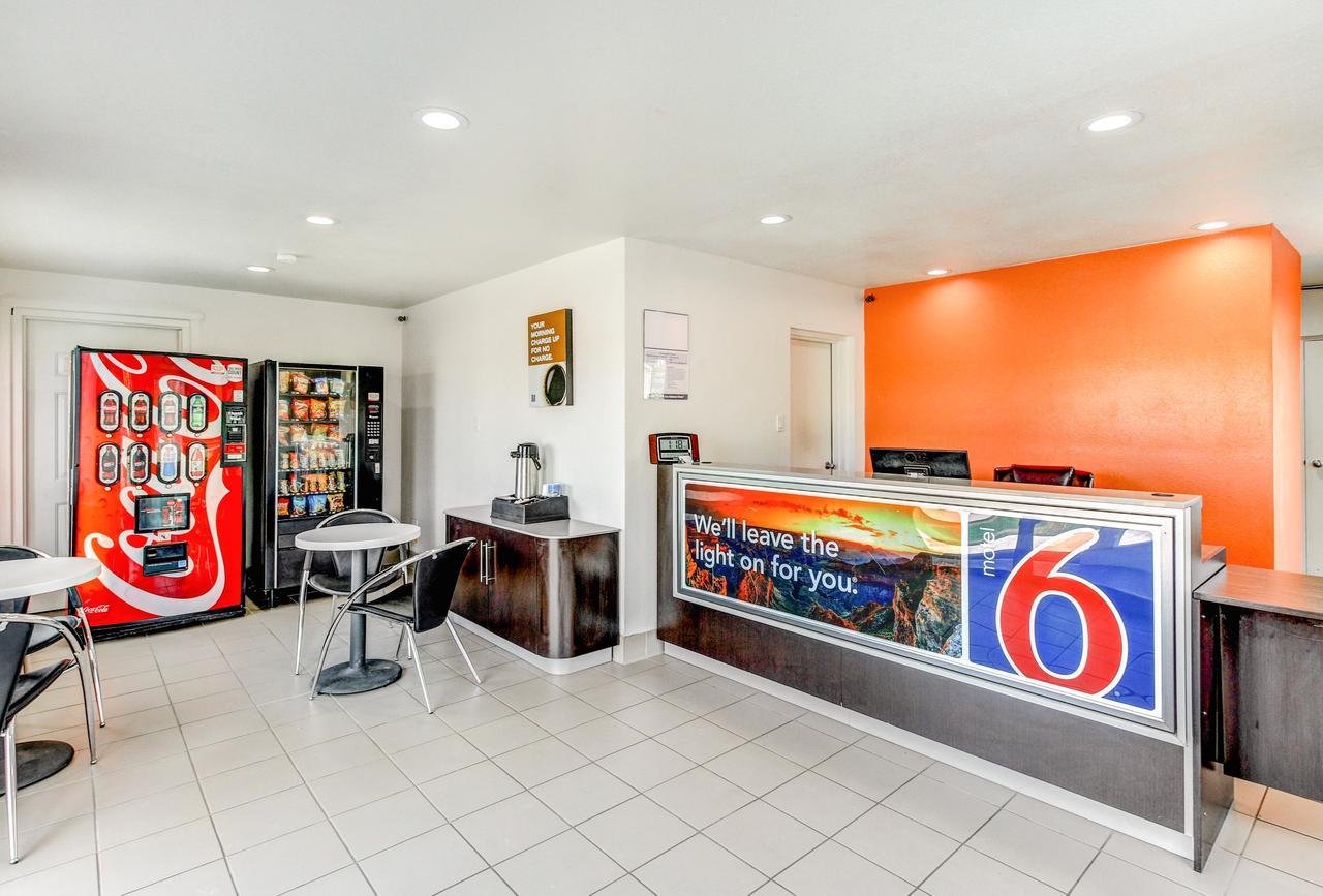 Motel 6 Waco - Lacy Lakeview Bellmead Екстериор снимка