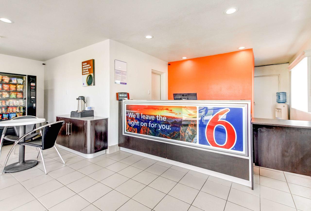 Motel 6 Waco - Lacy Lakeview Bellmead Екстериор снимка
